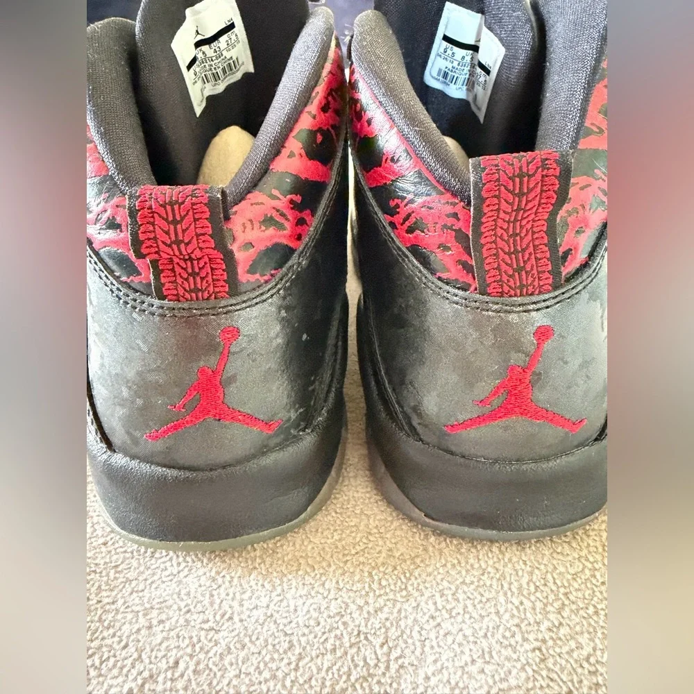 Nike Air Jordan 10 X Retro DB Doernbecher Size 9.5 - Picture 3 of 8